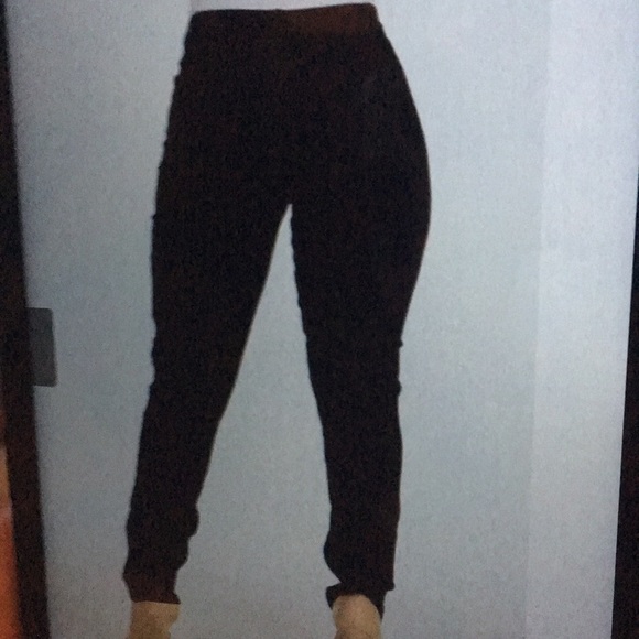 Plus Size Ripped Jeans - Picture 5 of 6